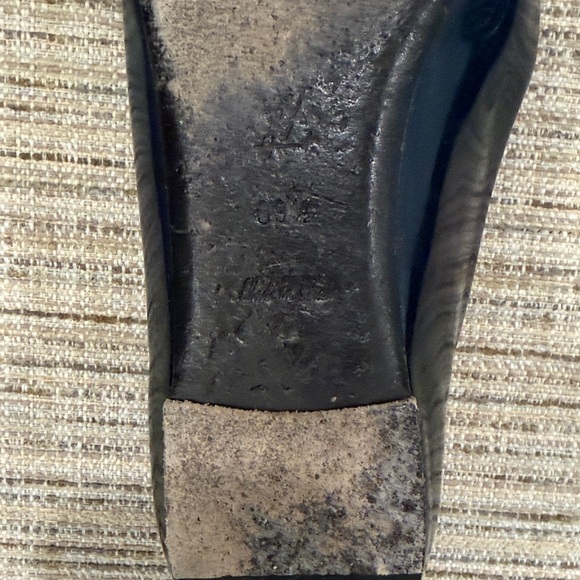 Louis Vuitton Women's Ombré Navy & Black Patent Flats 39.5 - Picture 10 of 13